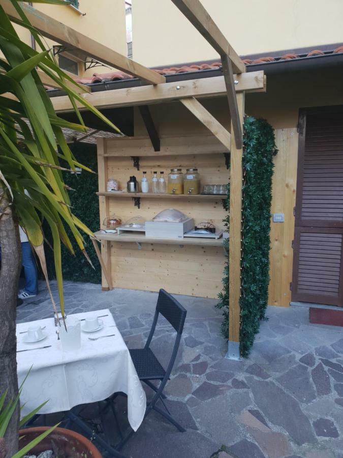 Hotel Tourist Point La Spezia Zewnętrze zdjęcie