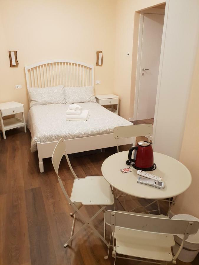 Hotel Tourist Point La Spezia Zewnętrze zdjęcie