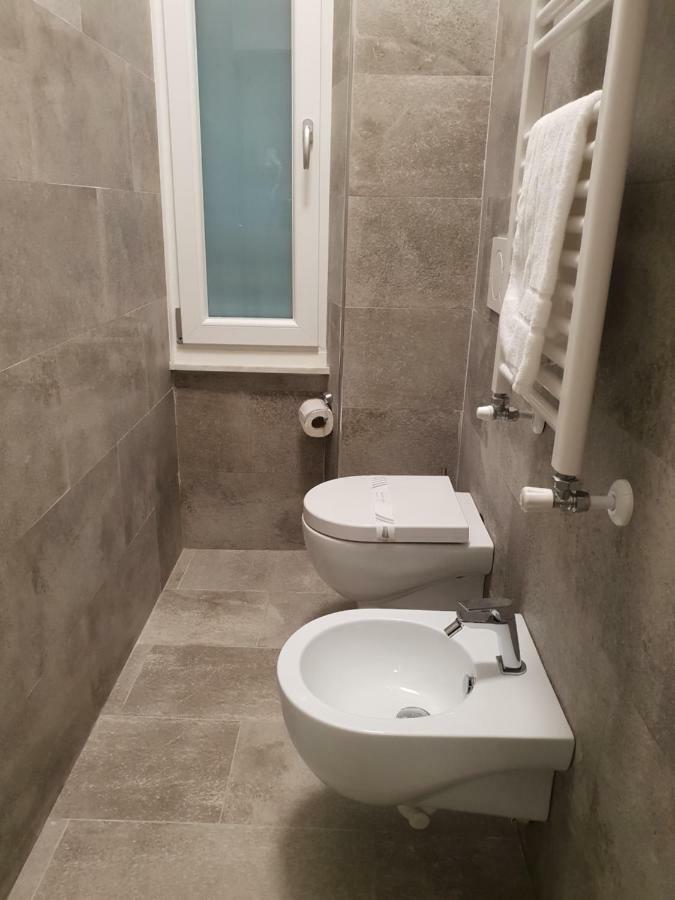 Hotel Tourist Point La Spezia Zewnętrze zdjęcie